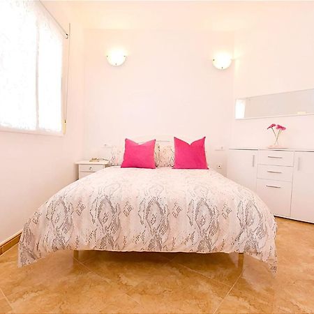 Top Floor Torrevieja Center Apartment المظهر الخارجي الصورة